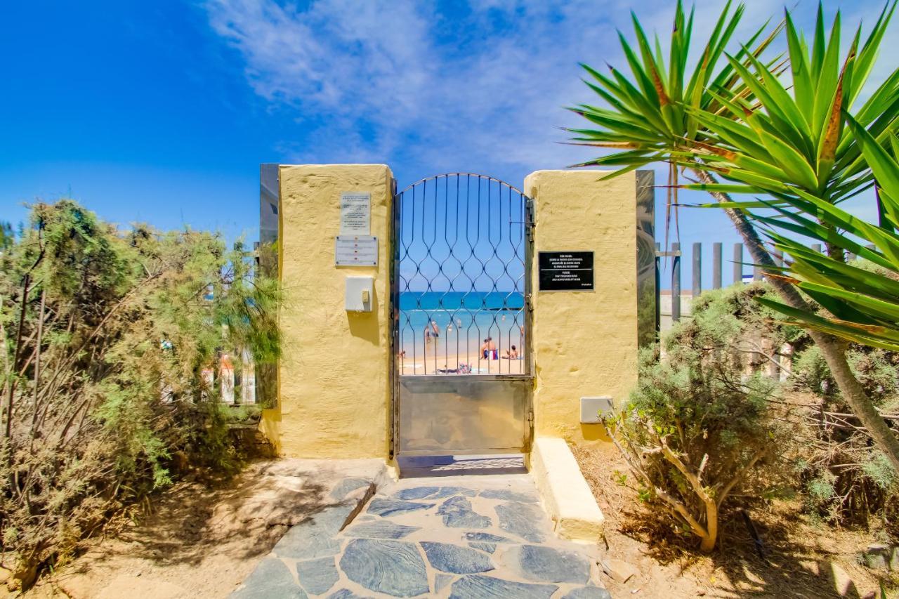 Studio In Top Lage Direkt Am Strand Arguineguin Ngoại thất bức ảnh